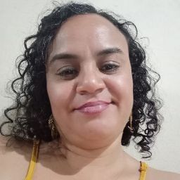 Cláudia Anésia Silva